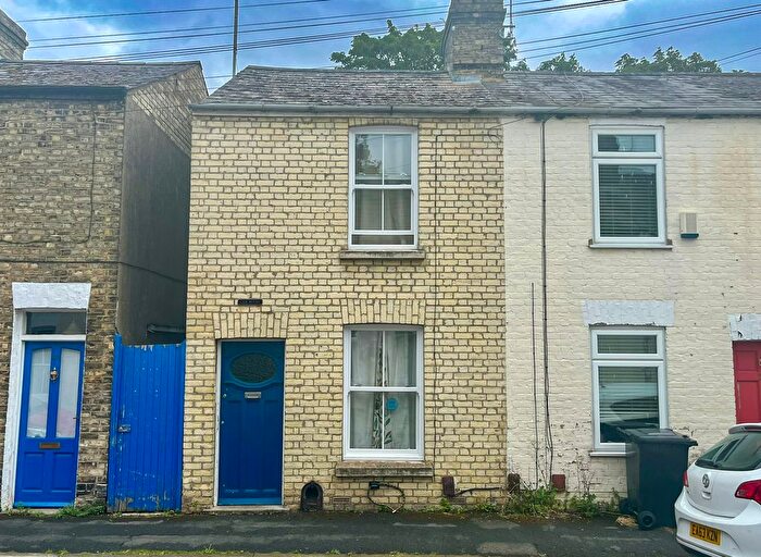 2 Bedroom End Of Terrace House To Rent In York Street, Cambridge, CB1