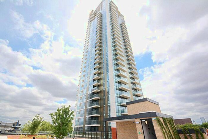 1 Bedroom Flat To Rent In St Gabriel Walk, Elephant And Castle, London, SE1