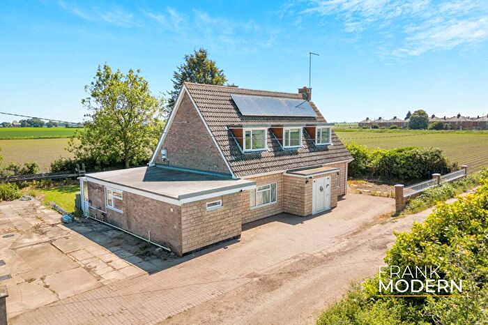 5 Bedroom Detached House For Sale In Wisbech Road, Thorney, PE6