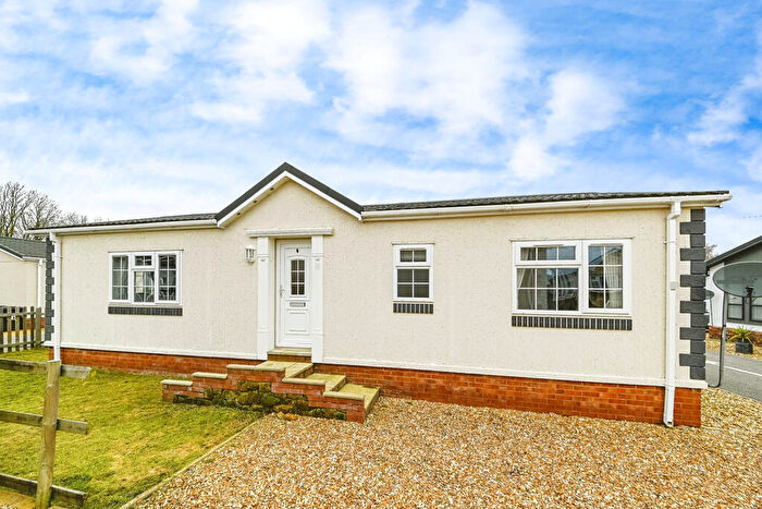 2 Bedroom Park Home For Sale In Main Road, West Winch, King's Lynn, PE33