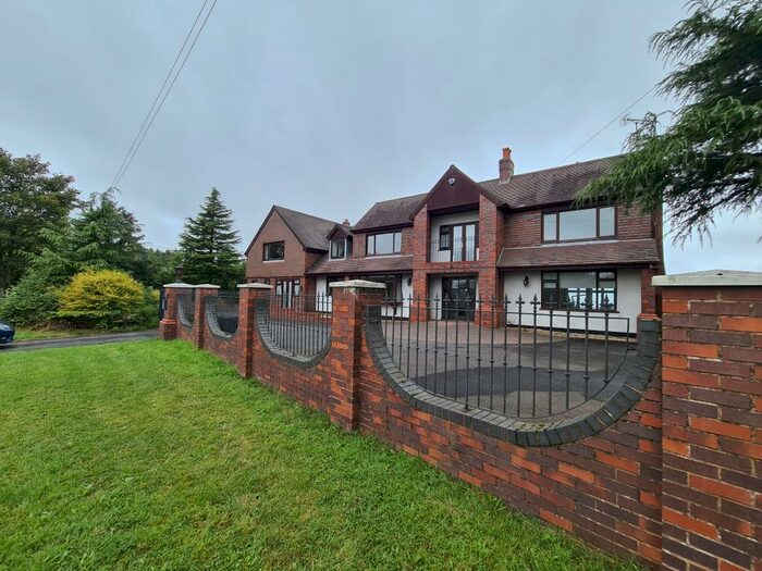 5 Bedroom House To Rent In Romsley, Halesowen, West Midlands, B62