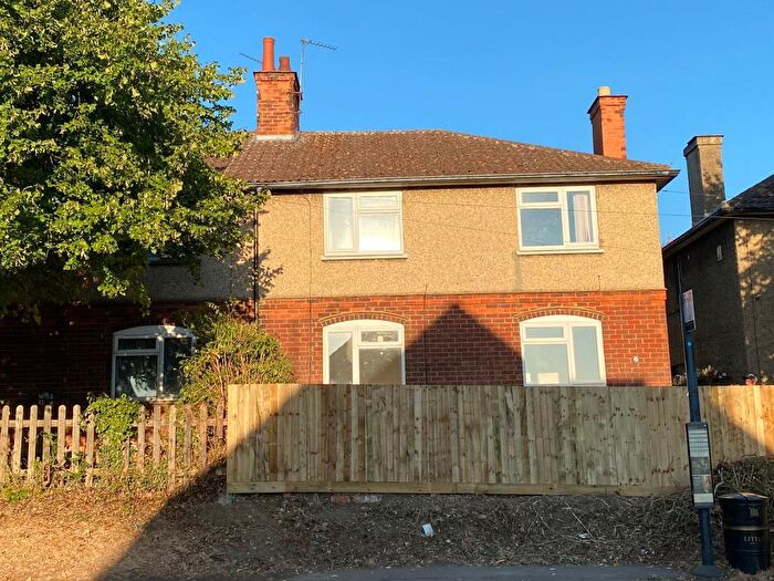 4 Bedroom Semi-Detached House To Rent In Windmill Banks, Higham Ferrers, Rushden, NN10