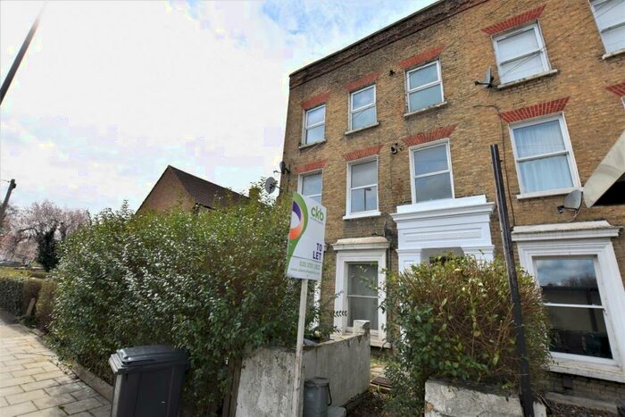 2 Bedroom Flat To Rent In Kent House Road, Sydenham, SE26