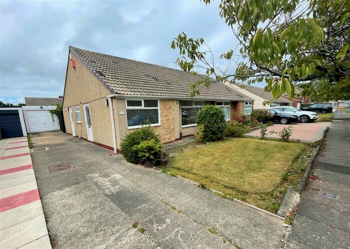 2 Bedroom Semi-Detached Bungalow To Rent In Goathland Drive, Seaton Carew, Hartlepool, TS25