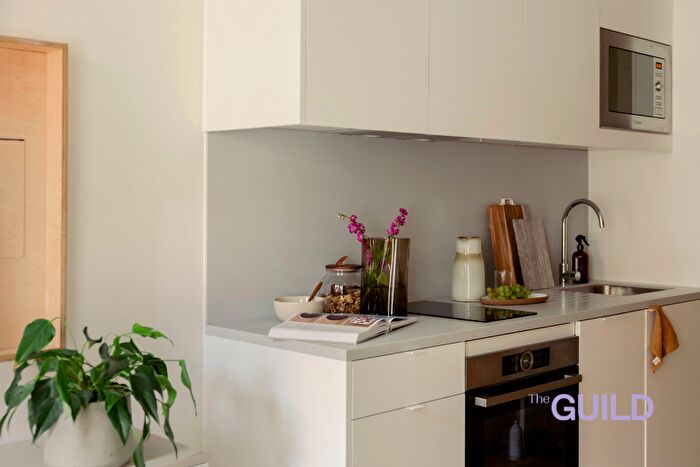 Studio To Rent In Walnut Tree Close, Guildford, Surrey, GU1