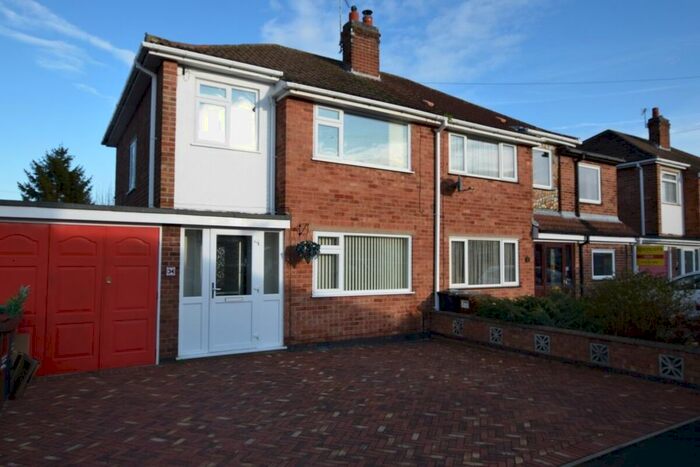 3 Bedroom Semi-Detached House To Rent In Lambourne Road, Birstall, Leicester, LE4