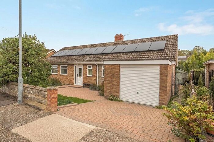 3 Bedroom Detached Bungalow For Sale In Constable Way, Salisbury, SP2