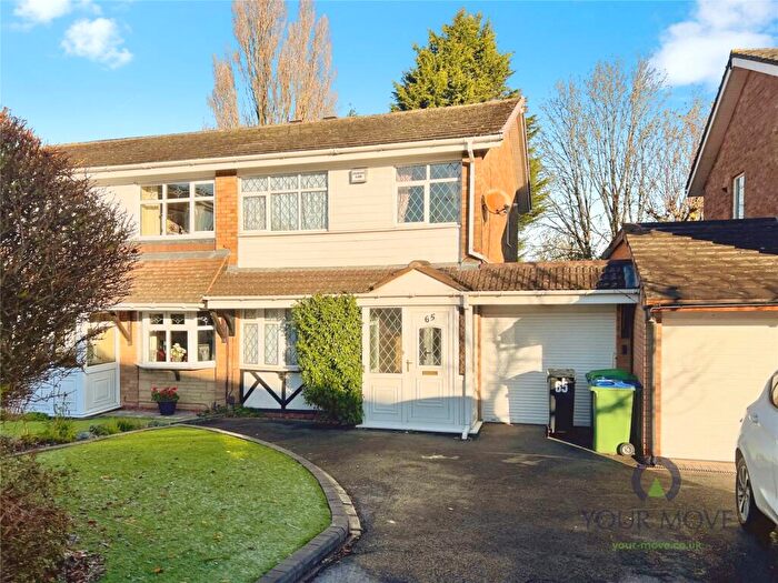 3 Bedroom Semi Detached House For Sale In Packwood Road, Tividale, Oldbury, West Midlands, B69