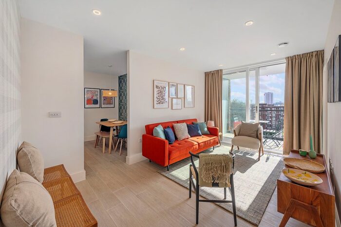 1 Bedroom Flat To Rent In Wyvil Road, London, SW8