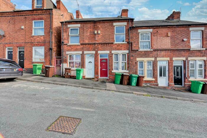 3 Bedroom Terraced House To Rent In Leighton Street, Nottingham, NG3