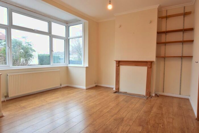 3 Bedroom Terraced House To Rent In Knightwood Crescent, New Malden, KT3