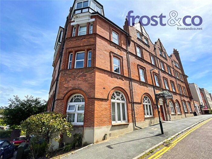 1 Bedroom Flat To Rent In Midland Heights, Norwich Avenue West, Bournemouth, Dorset, BH2