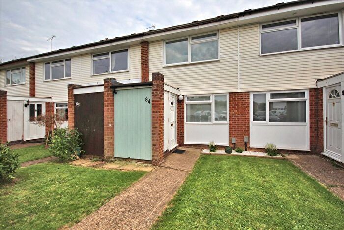 2 Bedroom Terraced House For Sale In Woking, GU21