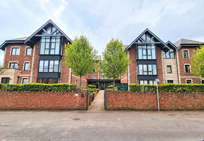 1 Bedroom Flat For Sale In Courtland Road, Paignton, TQ3