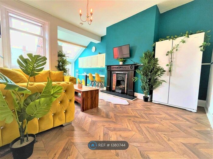 5 Bedroom Flat To Rent In Hotspur Street, Newcastle Upon Tyne, NE6