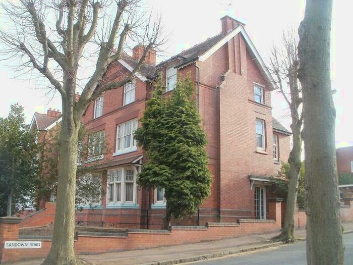 2 Bedroom Flat To Rent In Sandown Road, Stoneygate, LE2