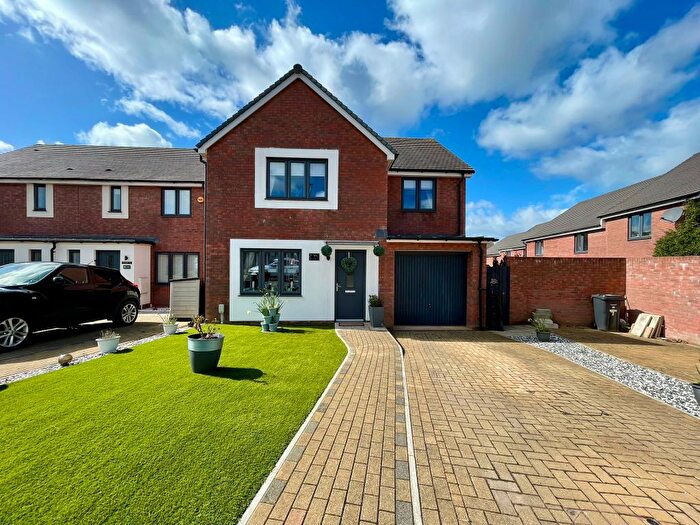 4 Bedroom Detached House For Sale In Flay Field, Tithebarn, Exeter, EX1