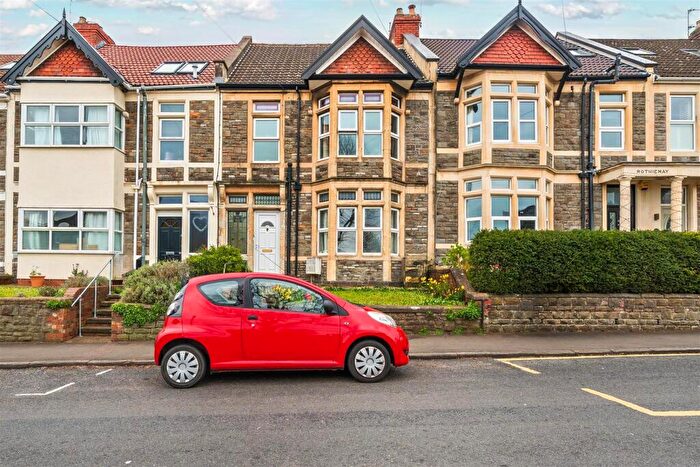1 Bedroom Apartment For Sale In Wick Road, Brislington, Bristol, BS4