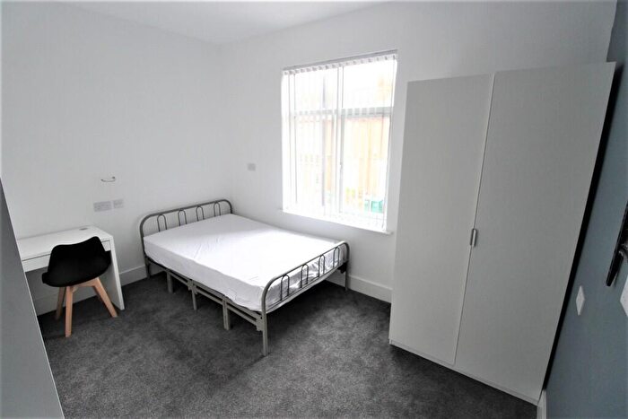 5 Bedroom Terraced House To Rent In Welland Road, Coventry, CV1