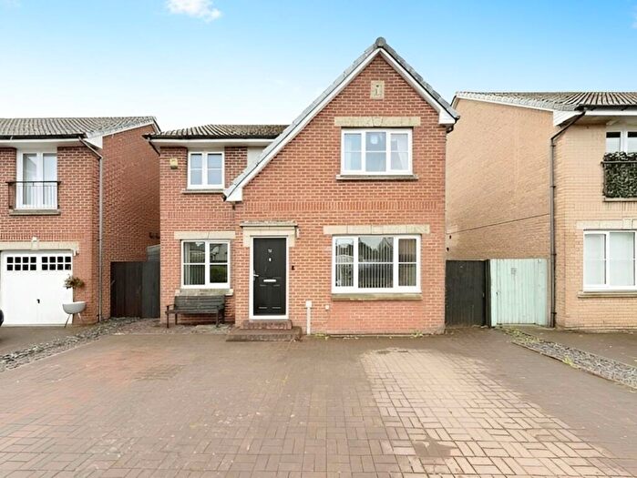 4 Bedroom Detached House For Sale In Sir Thomas Elder Court, Kirkcaldy, KY2