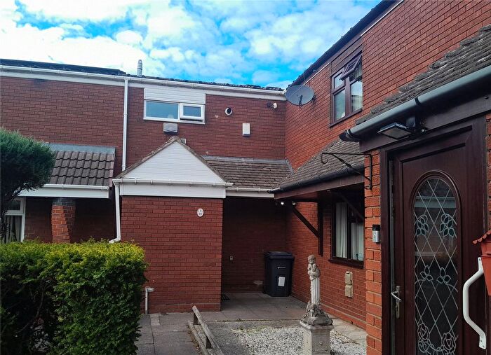 3 Bedroom Terraced House For Sale In Ladeler Grove, Birmingham, West Midlands, B33