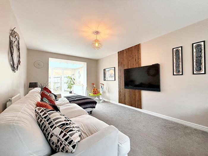 3 Bedroom Detached House For Sale In Ymyl Yr Afon, Hawthorn, CF37