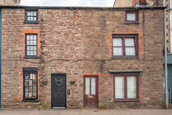 3 Bedroom Terraced House For Sale In Brecon Road, Abergavenny, NP7
