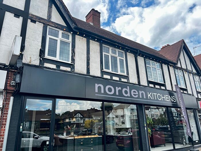 1 Bedroom Flat To Rent In Kingston Road, Epsom, Surrey, KT19