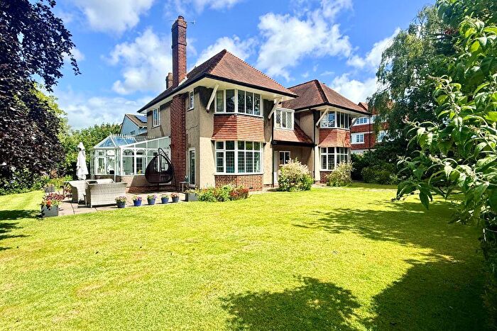4 Bedroom Detached House For Sale In Downs Park East | Westbury Park, BS6