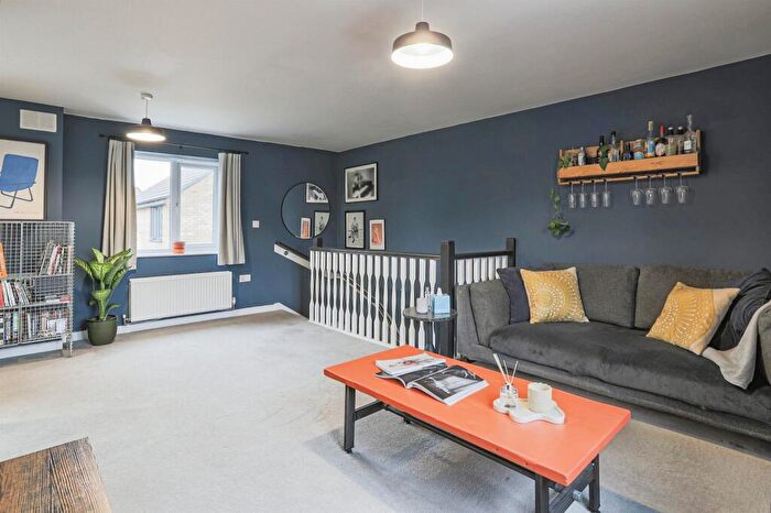 2 Bedroom Detached House For Sale In Sakura Walk, Seacroft, Leeds, LS14