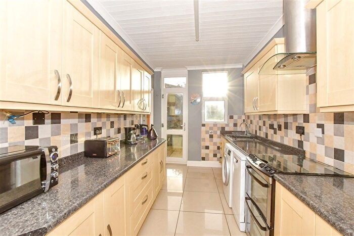 3 Bedroom Terraced House For Sale In Warren Avenue, Milton, Southsea, Hampshire, PO4