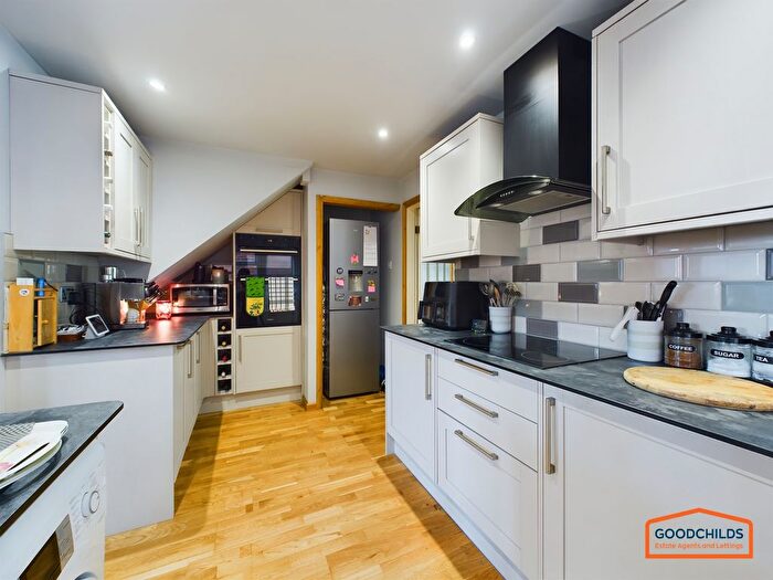 3 Bedroom Detached House For Sale In Sadler Road, Brownhills, WS8