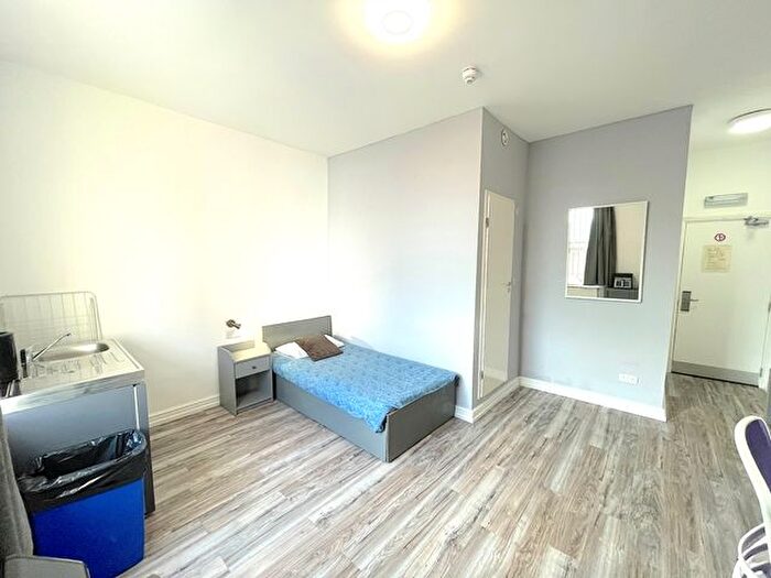 Studio To Rent In West Street, Brighton, BN1