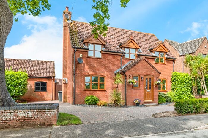 4 Bedroom Detached House For Sale In Eagle Road, Erpingham, Norwich, NR11