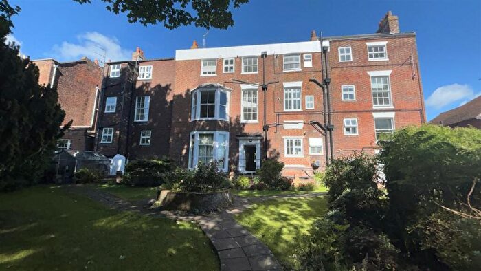 3 Bedroom Apartment For Sale In St Stephens Road, Canterbury, Canterbury, CT2
