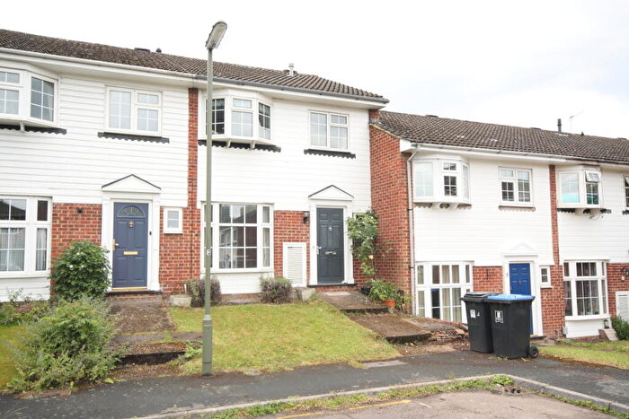 3 Bedroom Terraced House To Rent In Mount Hermon Close, Woking, GU22