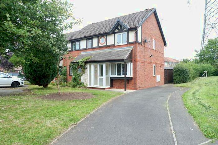 2 Bedroom Semi-Detached House To Rent In Llwyn Onn, Tyla Garw, CF72