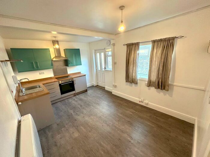 Studio To Rent In Sturton Street, Cambridge, CB1