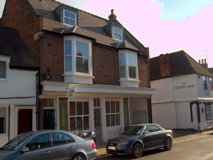 2 Bedroom Flat To Rent In Tilehouse Street, Hitchin, SG5