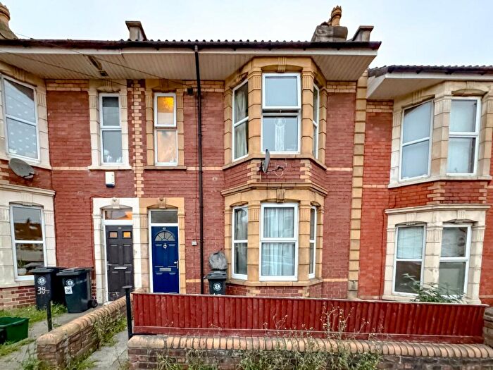 5 Bedroom Terraced House To Rent In Strathmore Road, Bristol, Somerset, BS7