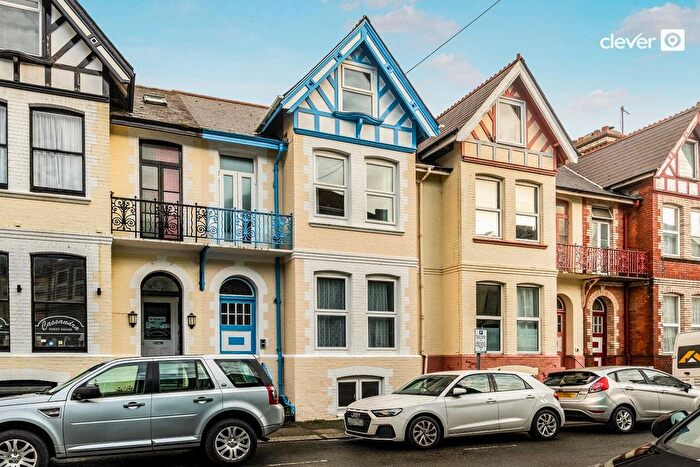 5 Bedroom Terraced House For Sale In Crescent Avenue, Plymouth, PL1