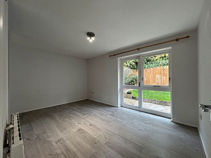 1 Bedroom Bungalow To Rent In Witham Ct, Milton Keynes, MK3