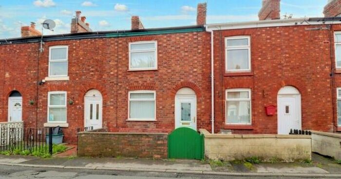 2 Bedroom Property To Rent In Woodford Lane, Winsford, CW7