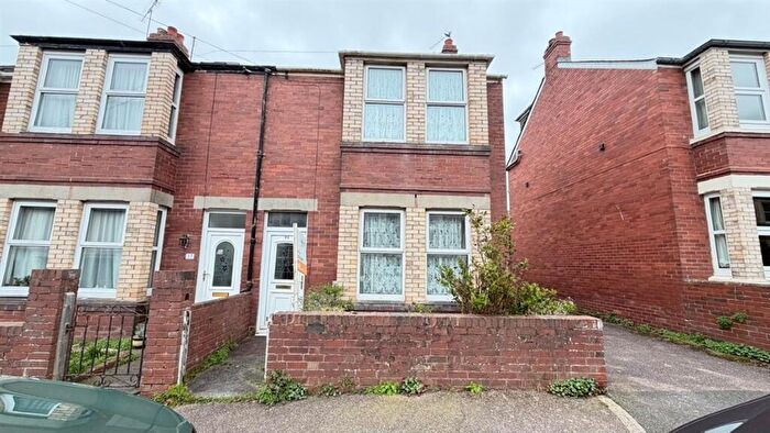 3 Bedroom End Of Terrace House For Sale In Anthony Road, Exeter, EX1