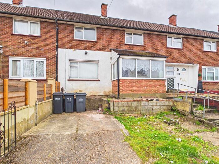 3 Bedroom Terraced House To Rent In Headley Drive, Croydon, CR0