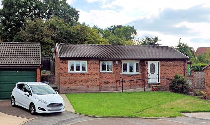 3 Bedroom Detached Bungalow For Sale In Stanbury Close, Barnsley, S75