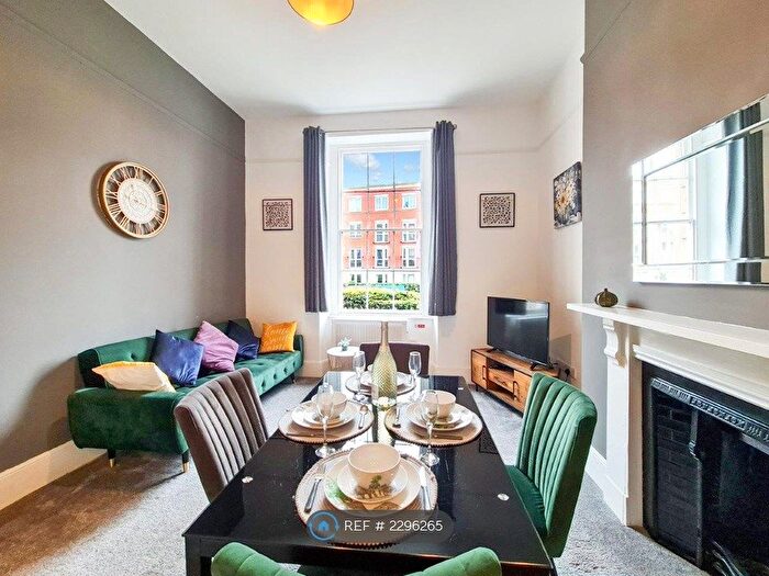 2 Bedroom Flat To Rent In St. Margarets Road, Cheltenham, GL50