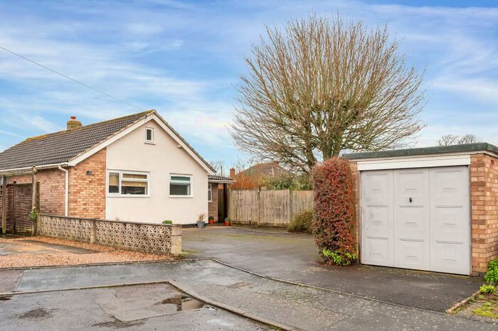 3 Bedroom Detached Bungalow To Rent In Ferneley Crescent, Melton Mowbray, LE13