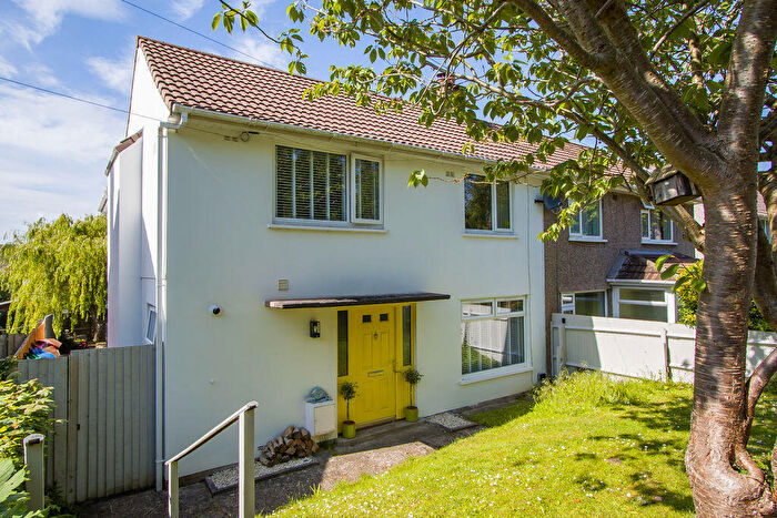 4 Bedroom Semi-Detached House For Sale In Castle Avenue, Penarth, CF64