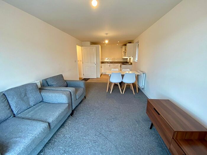 1 Bedroom Flat To Rent In Smithfield House, Belgrave Middleway, Birmingham, B5